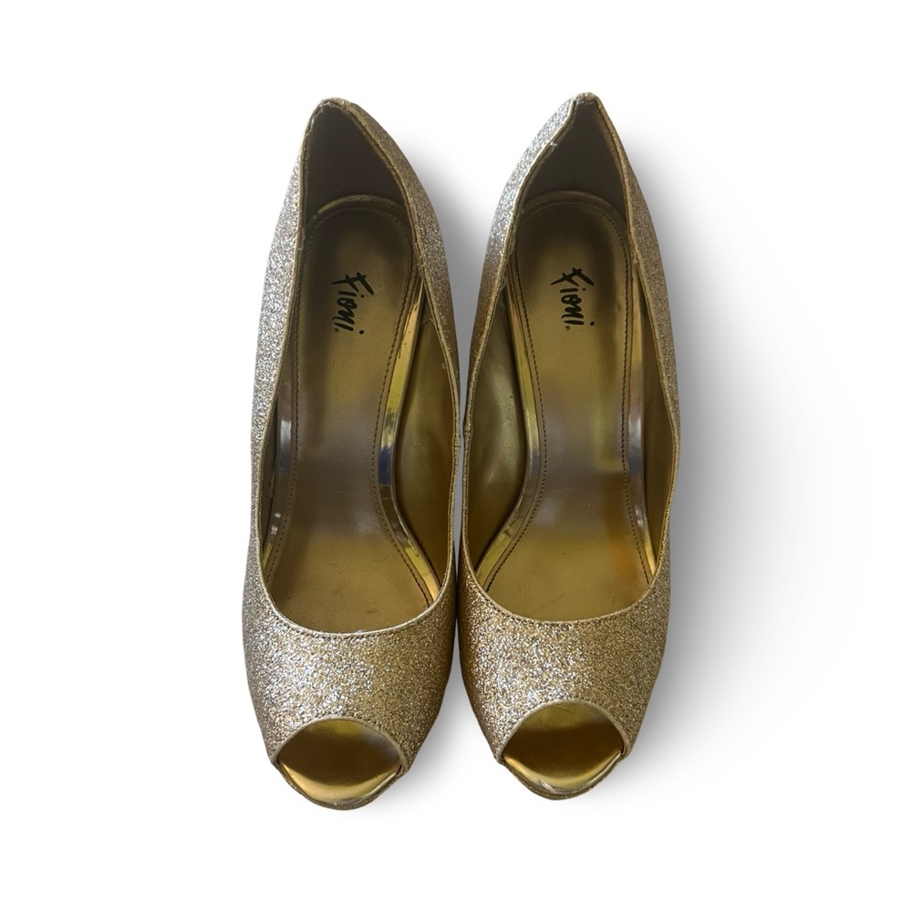 Fioni Gold Heels.